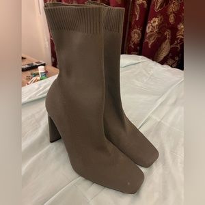 Cloth boots